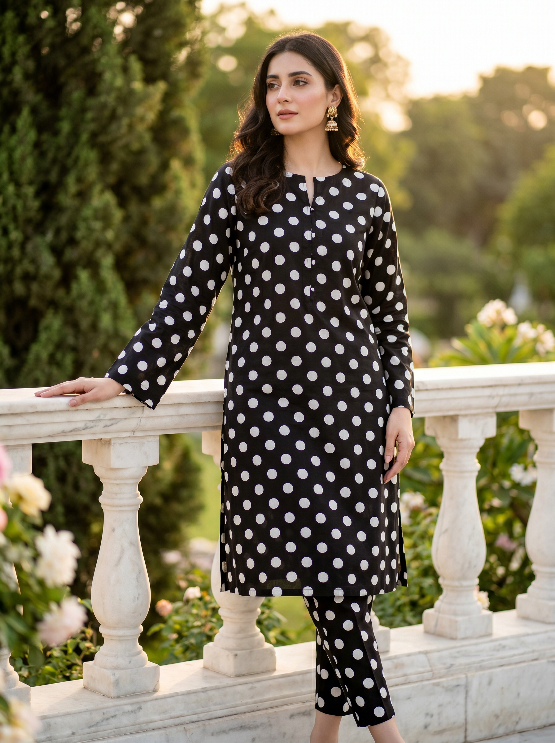 Black Polka Dot 2-Piece Women's Suit