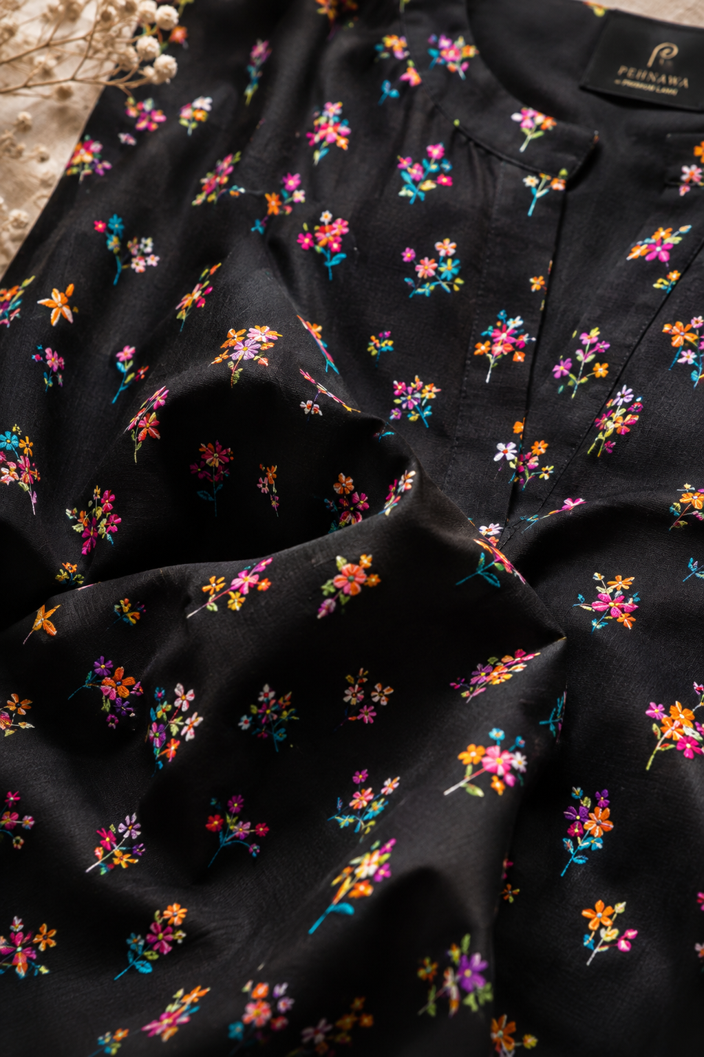 Black Floral Printed 2-Piece Lawn Suit